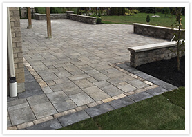 patio landscaping maple 01
